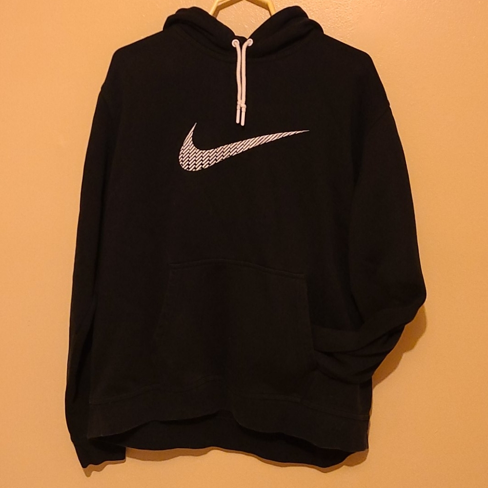 Men's Nike sweatshirt